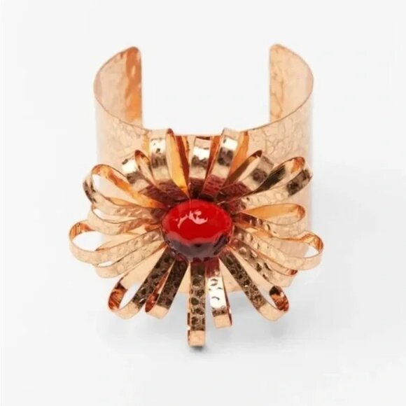 ✨ Zara Resin Flower Bracelet ✨ Nwt - Picture 3 of 11